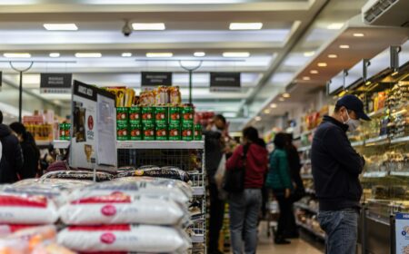 Trust through Transparency: Connecting Food to your Consumer