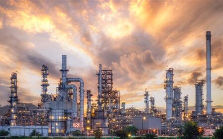 Breaking the innovation impasse: How to De-Risk and Accelerate Transformation in the Chemicals Industry
